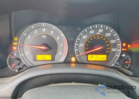 2010 Toyota Corolla Base z USA, uszkodzony, nr VIN 2T1BU4EE0AC493629